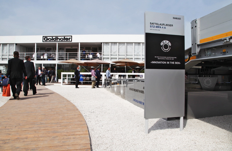goldhofer_bauma_03.jpg