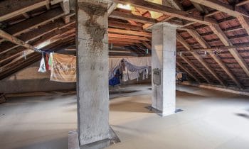 Perfekte Dämmung auf dem Dachboden – Oberste Geschoßdecke: Dachspezialist Paarsch & Schäfer setzt bei Sanierungsprojekt für die Südewo den Aqua-Top-Thermoboden von JOMA ein