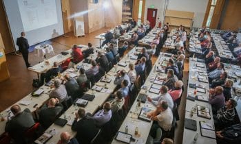 Wenn sich Kompetenzen ergänzen – Das Forum Holzbaukompetenz war ein voller Erfolg – Hochkarätige Redner begeisterten die Teilnehmer und machten Lust auf mehr