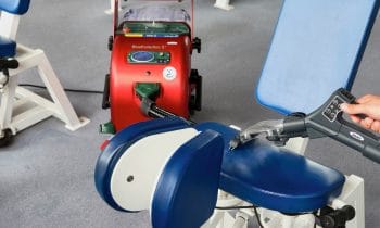 Workout ohne Chemie – Innovative Dampfsaugsysteme wie der Blue Evolution von beam sorgen auch ohne Chemie für natürliche Frische im Sport-Studio