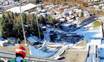 Dichtes Gedränge an der Schanze – Skisprungteams nutzen Eisspur-Training in Oberstdorf