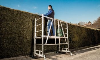 Sicherheit geht vor:  Leitern und Kleingerüste in Profiqualität bieten sicheren Stand und Komfort