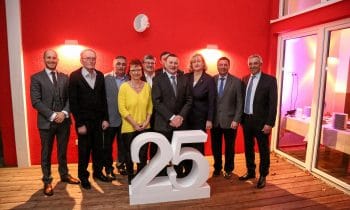 Ein viertel Jahrhundert Dämmstoff-Know-how in Thüringen – 25 Jahre JOMA: Der Dämmstoff-Spezialist feierte am Standort Gera Firmenjubiläum