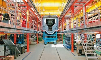 Mit Steigtechnik nach Maß besonders sicher arbeiten – auch im digitalen Zeitalter. Individuell geplante Sonderkonstruktionen vom Innovationsführer Günzburger Steigtechnik kombinieren Effizienz mit Arbeitssicherheit