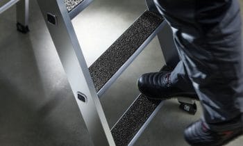 Top-Produkte für die Arbeitssicherheit – Günzburger Steigtechnik auf der Arbeitsschutz Aktuell in Stuttgart