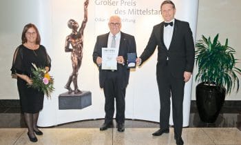 Ehrenplakette für die Günzburger Steigtechnik