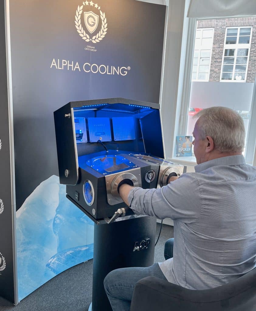 Bei Andreas Tetzlaff wirkt Alpha Cooling auch gegen Bluthochdruck. Foto: Sven Höveler