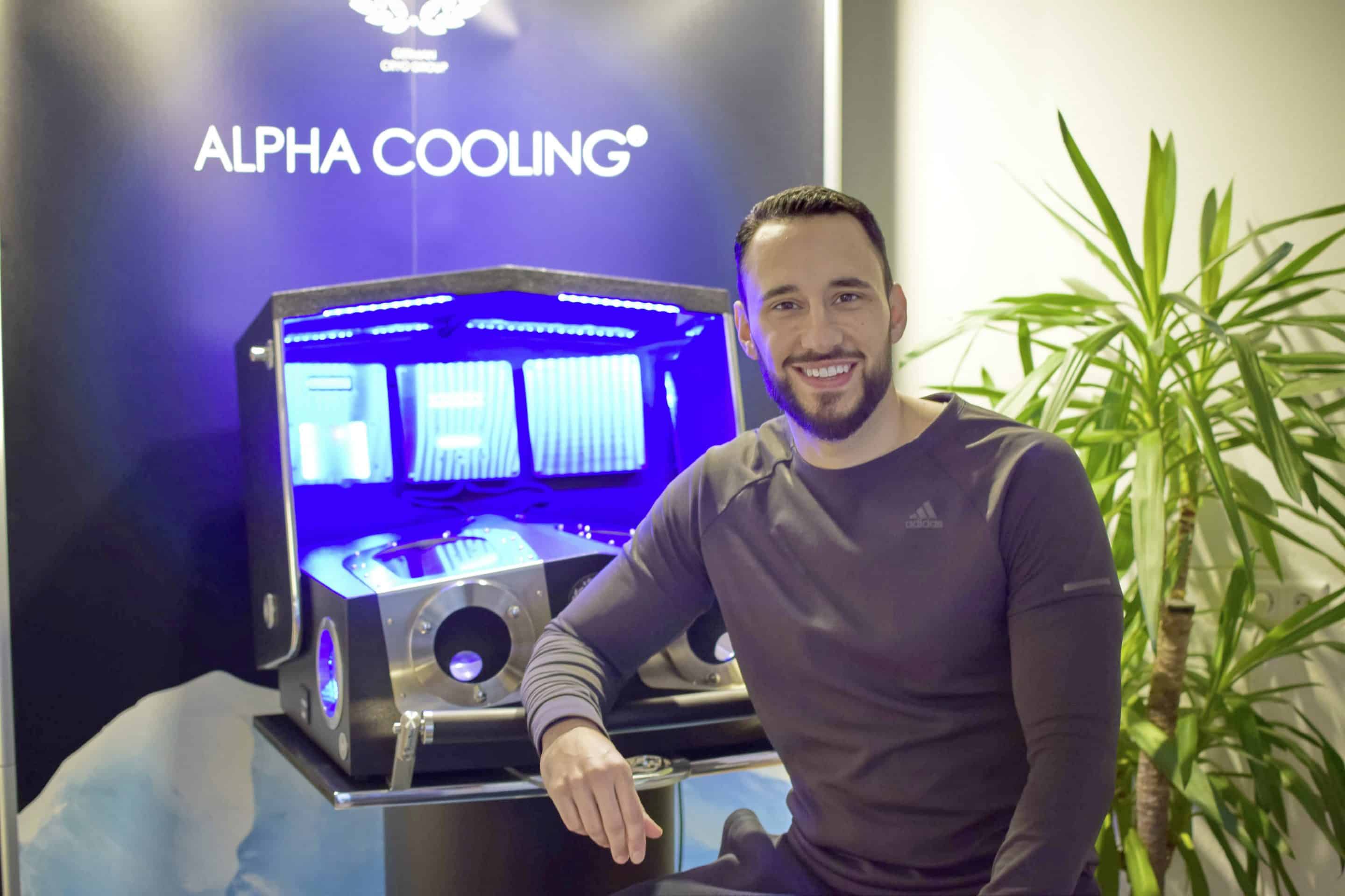 Bietet die innovative Kältebehandlung Alpha Cooling Professional an: Paolo Malacrino vom Studio Impuls Ludwigsburg. Foto: Impuls Ludwigsburg