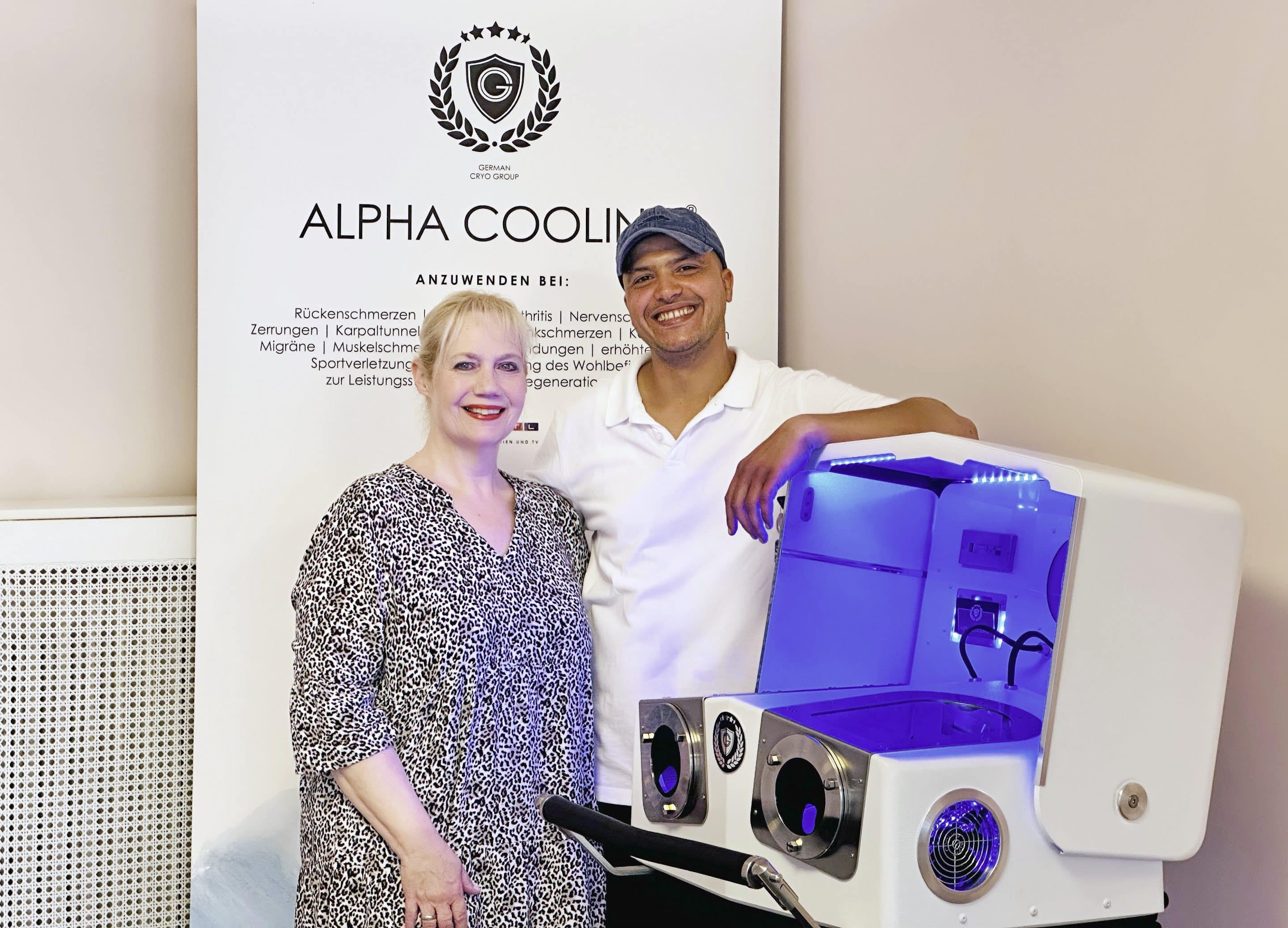 Andrea und Ilyess M. Benhoumani bieten bei Effektiv Cooling in Weinheim die innovative Kältanwendung Alpha Cooling Professional an. Foto: Effektiv Cooling
