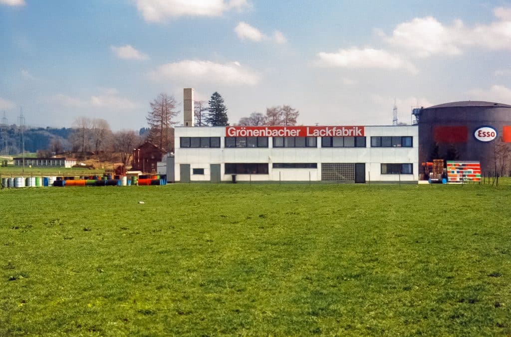 Blick zurück: So sah das Gelände der Grönenbacher Lackfabrik 1986 aus. Foto: GV Lacke