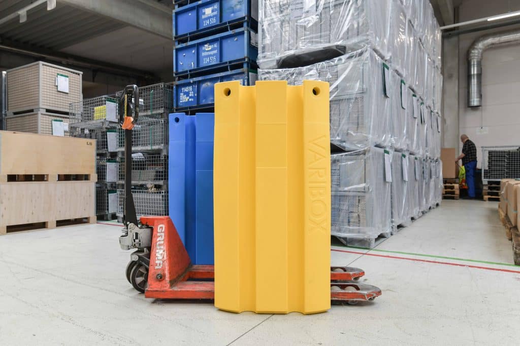 Als kompaktes Sicherheitsgebinde lässt sich die Varibox 250 einfach mit dem Stapler oder Hubwagen verfahren und umlagern Foto: Richard Geiss GmbH