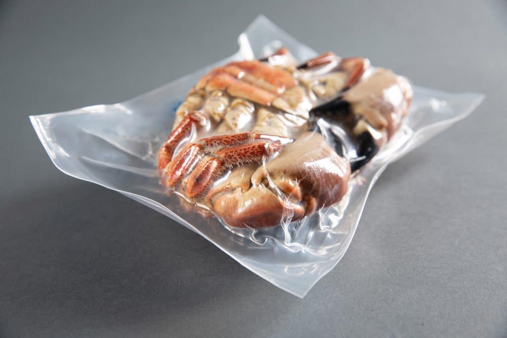 Stark bei Ecken und Kanten: die neue Folie allflex SX. Foto: allvac