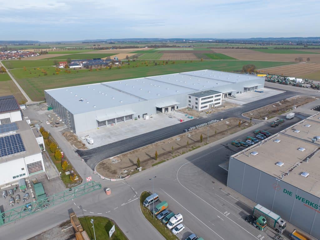 In Rekordzeit entstand am Hauptsitz der Max Wild GmbH in Berkheim ein neuer, hochmoderner Logistikcampus. Foto: Max Wild