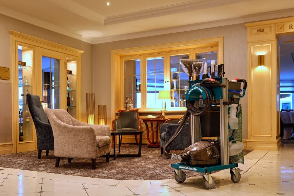 Besonders einladend, besonders sauber: Das Strandhotel Duhnen in Cuxhaven. Foto: Ingo Jensen/beam