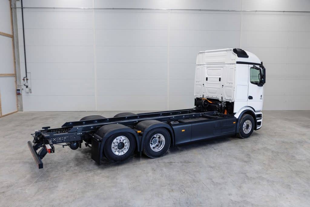 E-Lkw mit maßgeschneidertem Fahrzeugaufbau: Diese innovative Lösung bieten die Max Wild GmbH und die Gomm Fahrzeugbau GmbH als erfahrene Pioniere im E-Fahrzeugbau an. Foto: Max Wild GmbH