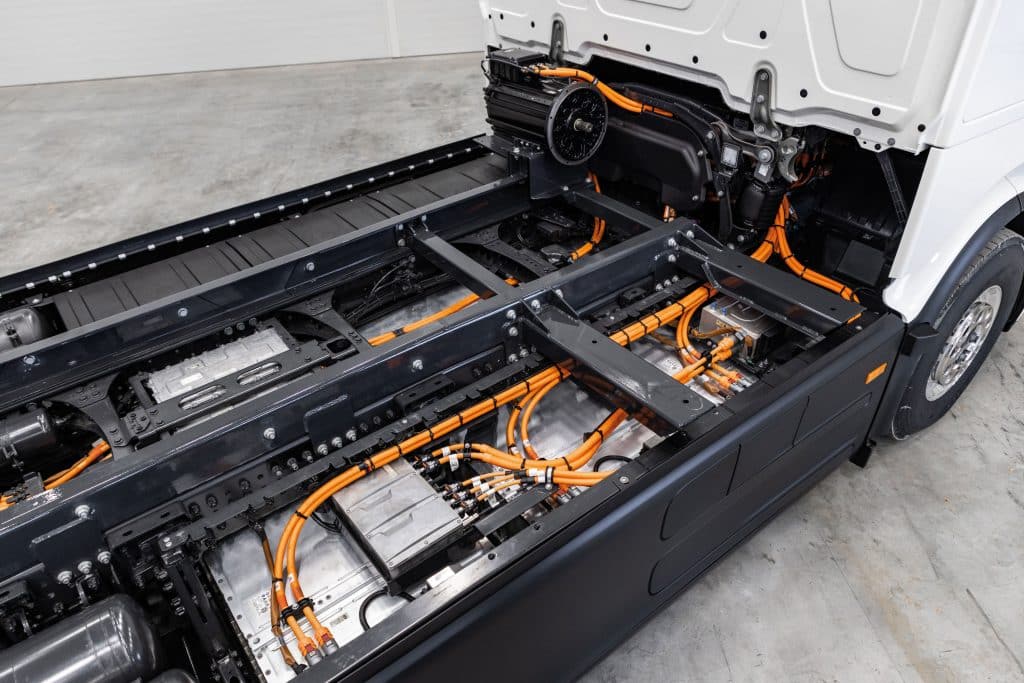 Die perfekt abgestimmte Steuerungs- und Regelungstechnik wird von den Spezialisten von Max Wild flexibel und möglichst platzeffizient auf den Aufbauten untergebracht. Foto: Max Wild GmbH