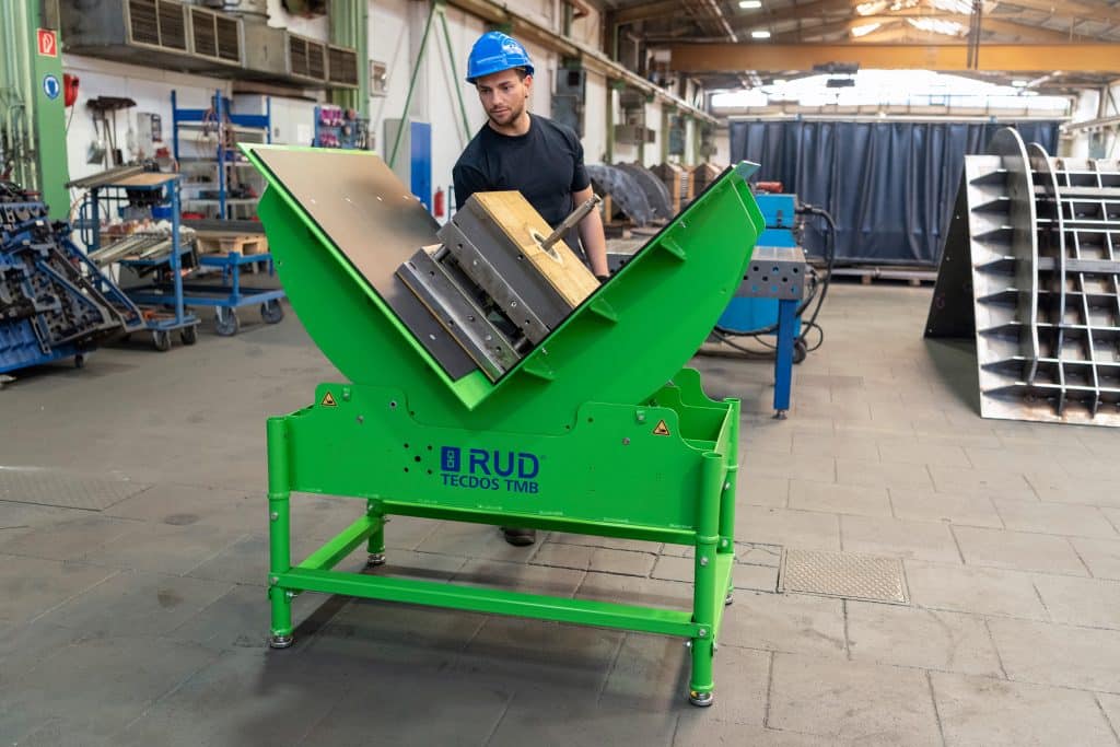 Die „Basis“-Version der RUD Tecdos TMB wendet Werkzeuge und Formen bis zu 2 Tonnen – für eine effiziente Wartung ohne Zeitverlust. Foto: RUD