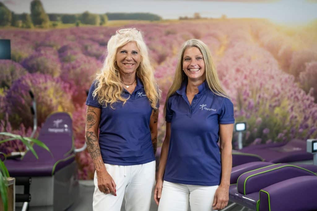 Freuen sich über das positive Feedback ihrer Mitglieder: Anschi Hutter und Claudia Klammer vom Feelgood Center Germering. Foto: Markus Huber/Feelgood