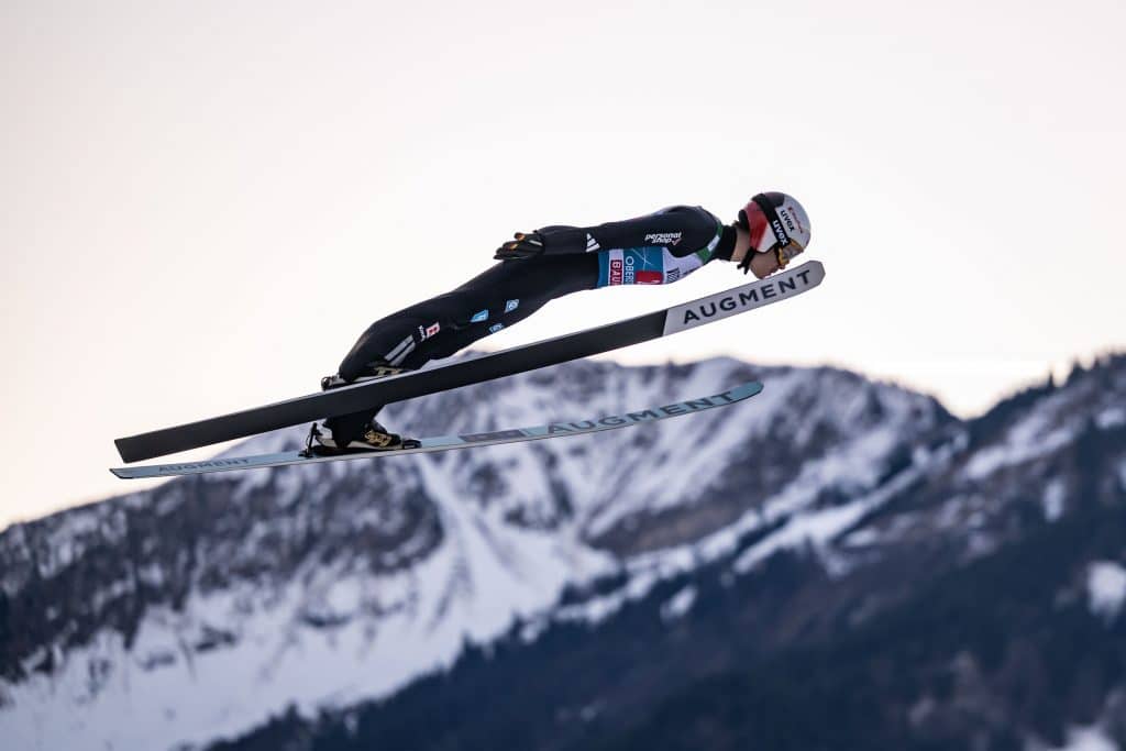 Philipp Raimund in Oberstdorf. Foto: Dominik Berchtold/Vierschanzentournee