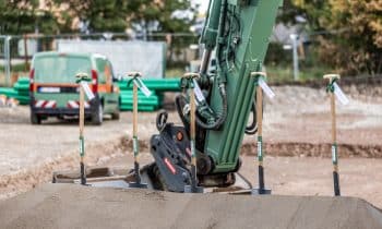Spatenstich „Im Liliengarten“: Besondere Wohnungen für Boos